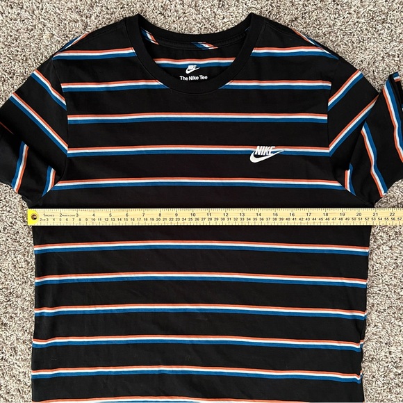 Nike Men's Black Blue Orange Striped Tee Short Sleeve Size Large - Picture 6 of 7